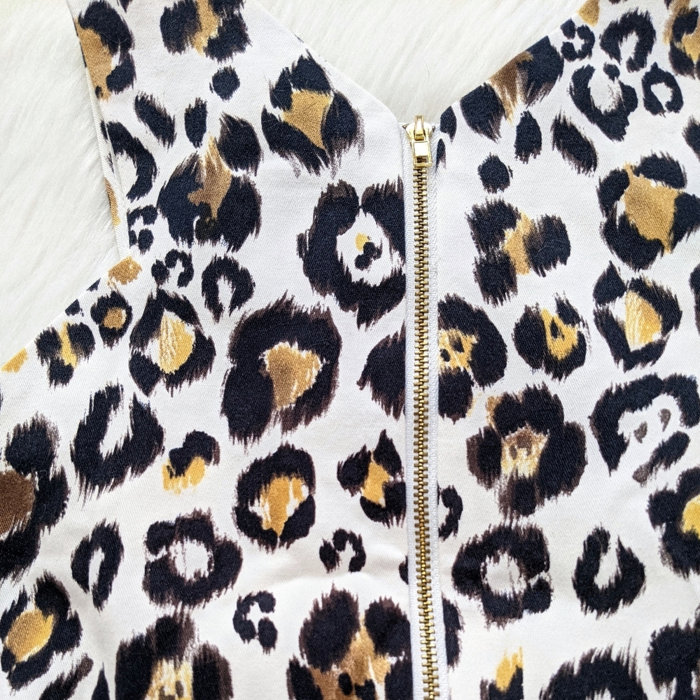 Line & Dot x Revolve Cyber Leopard Print Crop Top - Picture 6 of 14